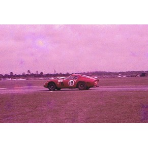 Photo 1963 Ferrari 250 GTO n°18 Pedro Rodriguez / North American Racing Team (NART) / Daytona 3 hours (Usa)
