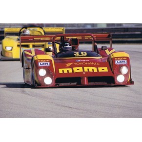 Photo 1996 Ferrari 333 SP n°30 Gianpiero Moretti + Max Papis + Didier Theys / Momo / Sebring 12 hours (Usa)