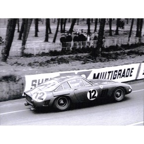 Photo 1963 Ferrari 330 LMB n12 Jack Sears + Michael Salmon / Maranello Concessionaires / Le Mans 24 hours (France)